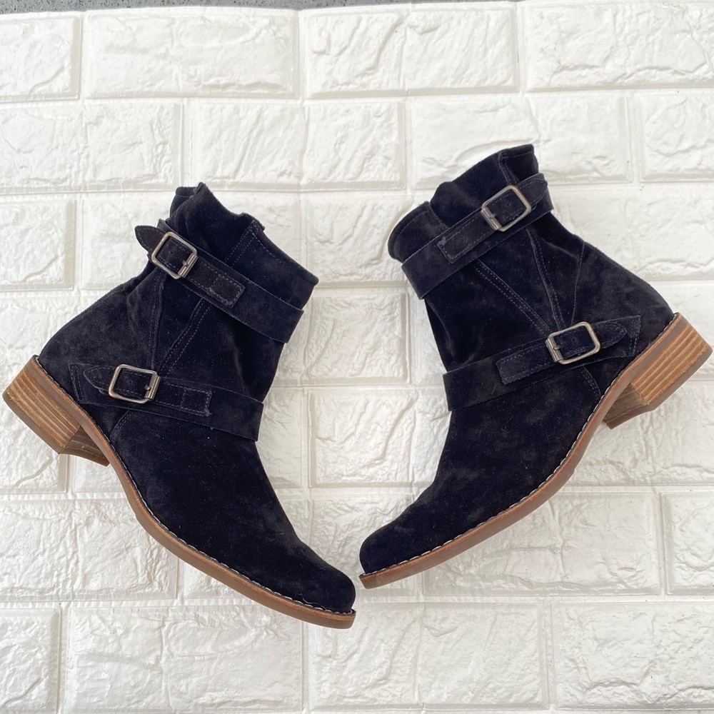 PAUL Green Munchen  Suede  women’s ankle buckle boots  Size 10